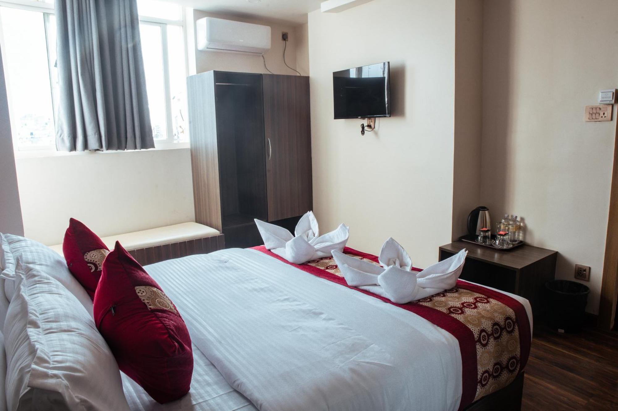 Kusum Airport Hotel Catmandu Exterior foto