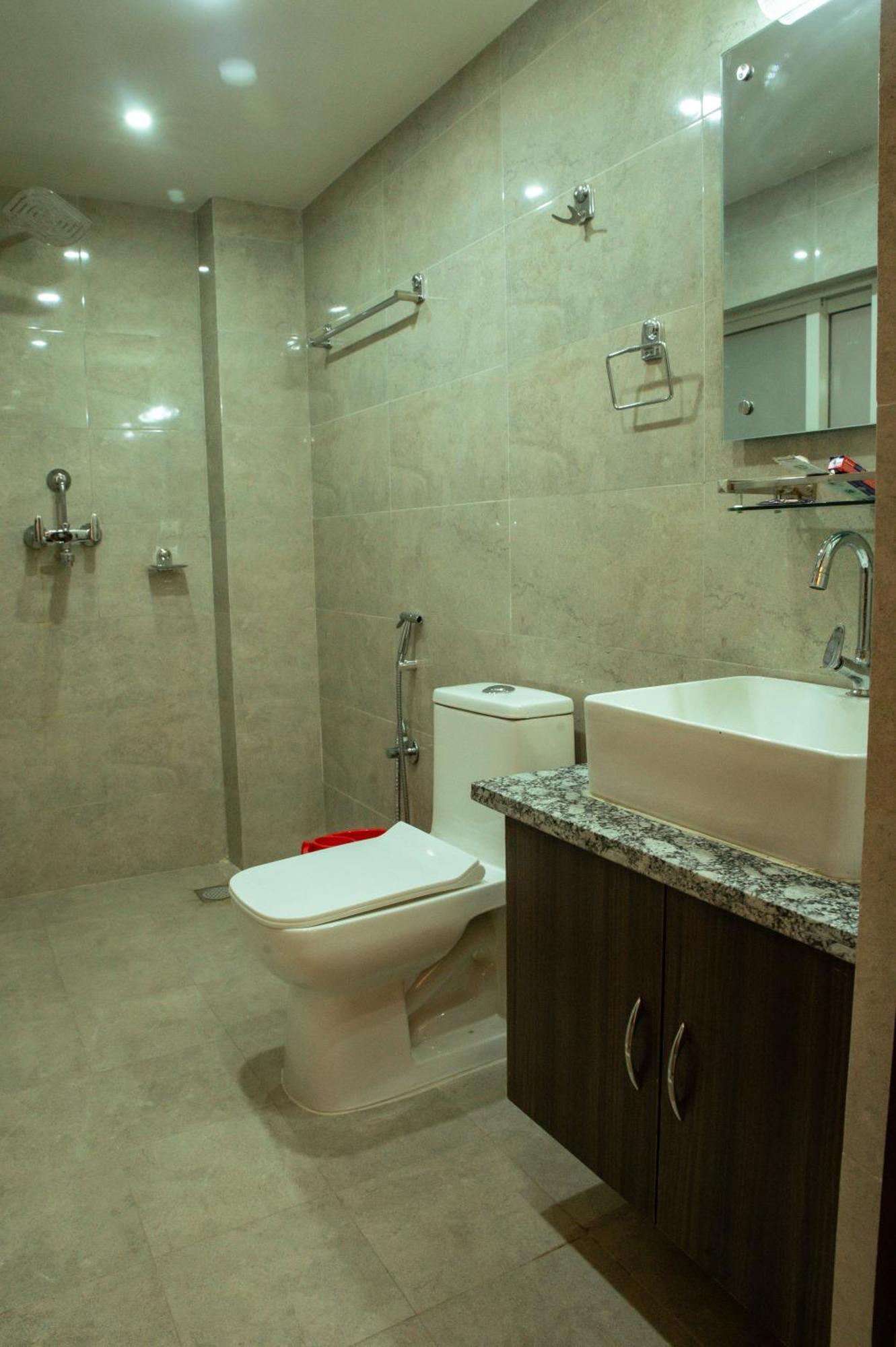 Kusum Airport Hotel Catmandu Exterior foto